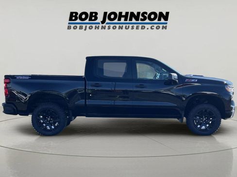 New 2026 Chevrolet Silverado 1500 Custom Trail Boss w/ LPO, Dark Essentials Package image 2