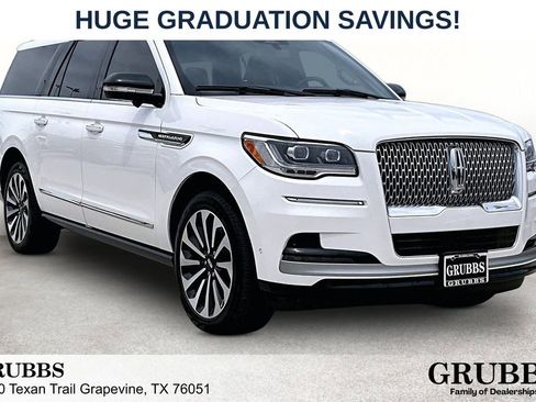 Used 2024 Lincoln Navigator L Reserve AWD/4WD image 1