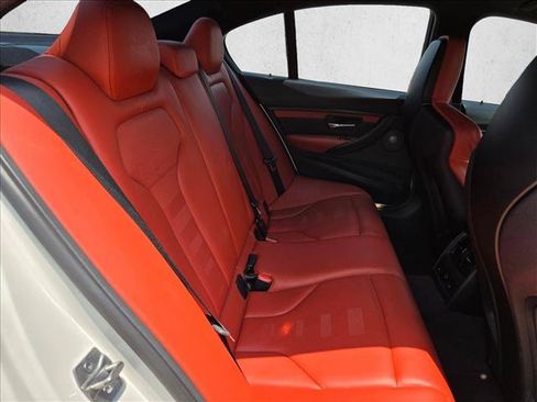 Used 2018 BMW M3 RWD image 20