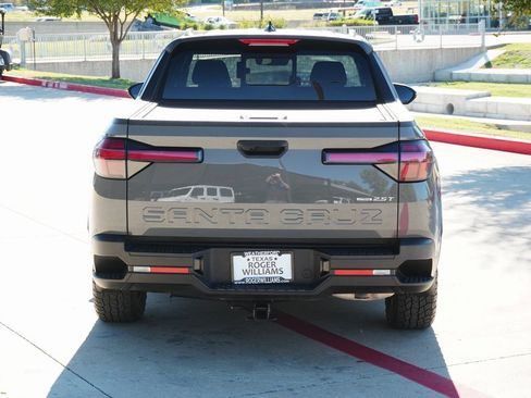 Used 2023 Hyundai Santa Cruz SEL Premium w/ Launch Package image 4