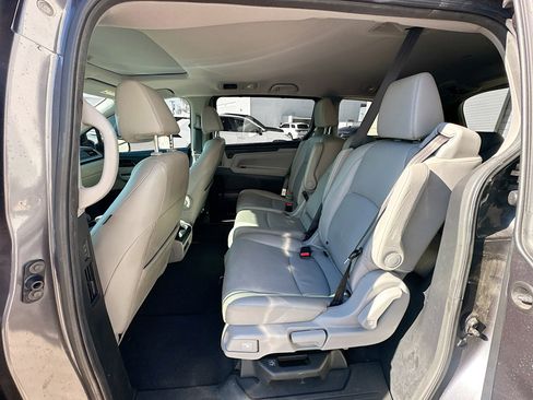 Used 2019 Honda Odyssey EX-L image 26