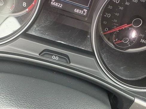 Used 2021 Volkswagen Atlas SE image 8