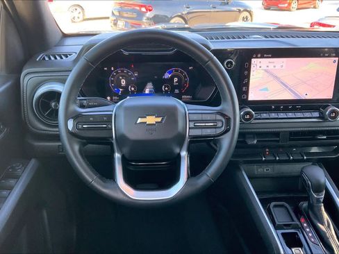 Certified 2024 Chevrolet Colorado LT w/ LT Convenience Package image 5