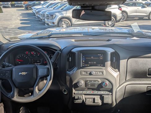 Certified 2025 Chevrolet Silverado 2500 Custom w/ Custom Value Package image 18