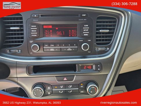 Used 2015 Kia Optima LX w/ Paint Protection Film Package image 9