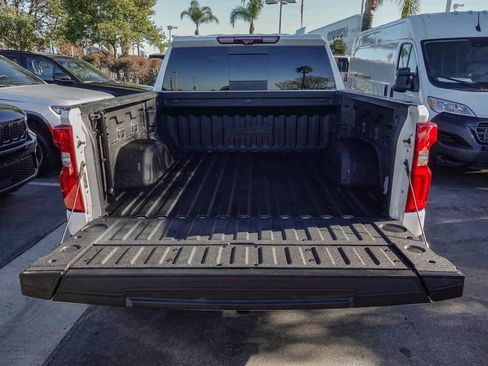 Used 2023 Chevrolet Silverado 1500 High Country w/ High Country Premium Package image 24