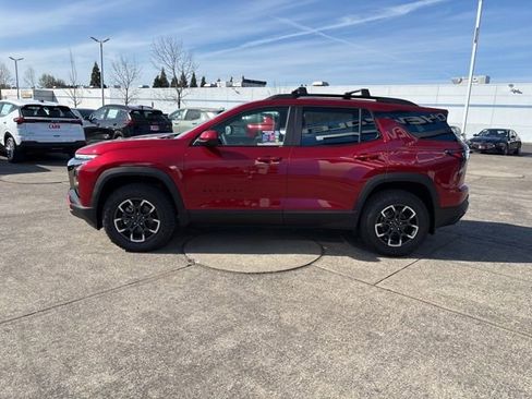 New 2026 Chevrolet Equinox ACTIV w/ Convenience Package III AWD/4WD image 5