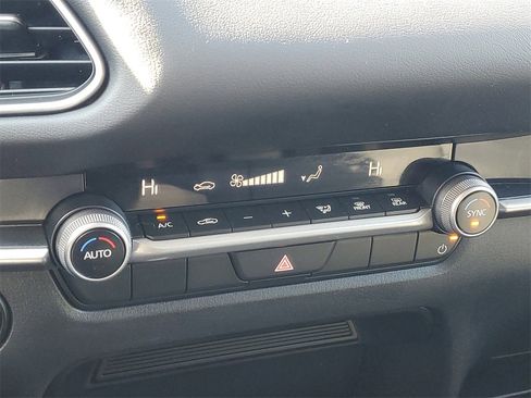 Used 2025 MAZDA CX-30 AWD 2.5 S w/ Select Sport Pkg image 24