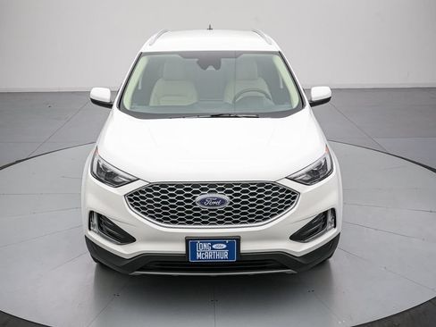 Certified 2024 Ford Edge SEL w/ Convenience Package AWD/4WD image 9
