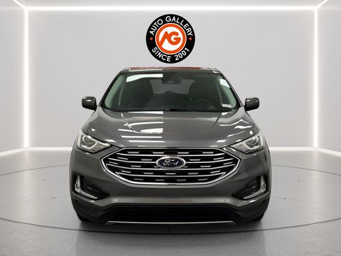 Used 2021 Ford Edge SEL w/ Convenience Package FWD image 2