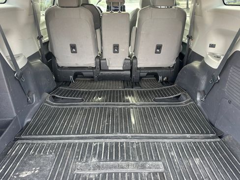 Used 2022 Toyota Sienna LE image 18