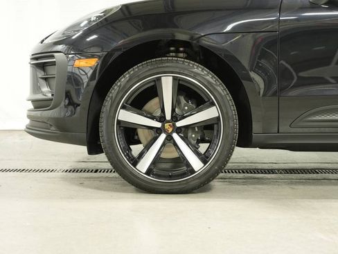 New 2025 Porsche Macan image 41