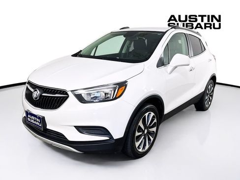 Used 2021 Buick Encore Preferred AWD/4WD image 3