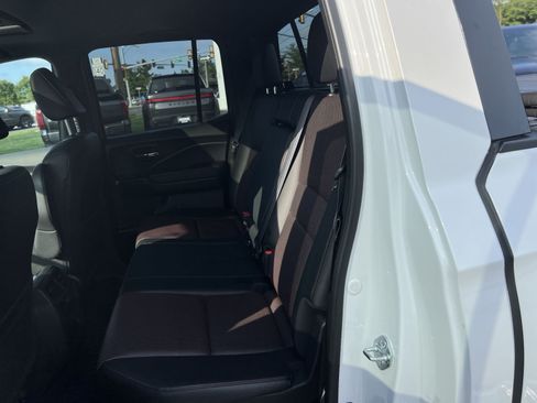 Used 2022 Honda Ridgeline Black Edition image 25