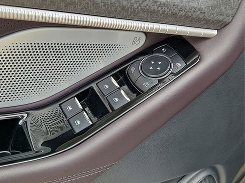 Used 2025 Ford Explorer Platinum w/ LUX Leather Package image 23