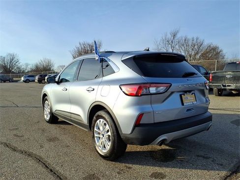 Certified 2022 Ford Escape SE w/ Convenience Package image 8