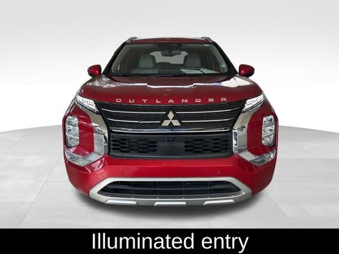 Used 2023 Mitsubishi Outlander SEL image 13