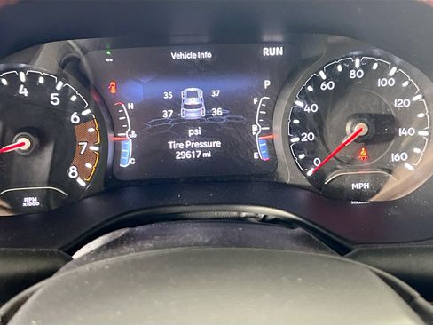 Used 2022 Jeep Compass Trailhawk AWD/4WD image 12