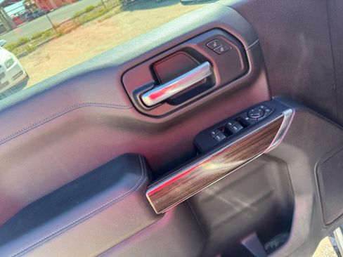 Used 2020 Chevrolet Silverado 1500 LT w/ Texas Edition image 11