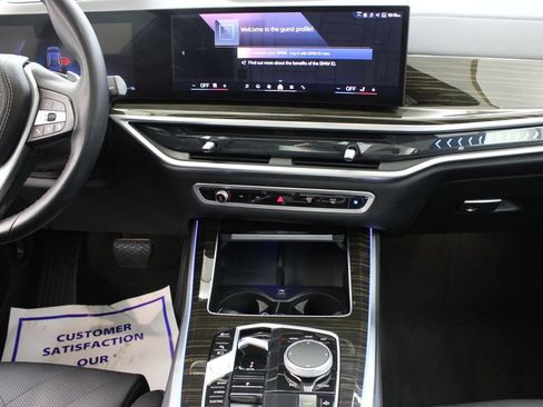 Used 2024 BMW X5 xDrive50e AWD/4WD image 24