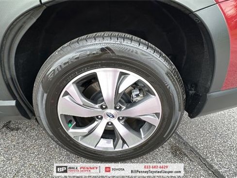 Used 2022 Subaru Ascent Premium w/ Convenience Package image 18