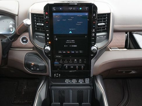 New 2026 RAM 2500 Limited image 8