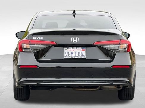Used 2023 Honda Civic LX image 5
