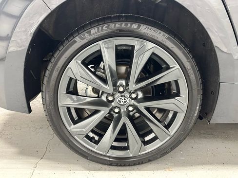 Used 2025 Toyota Corolla SE image 62