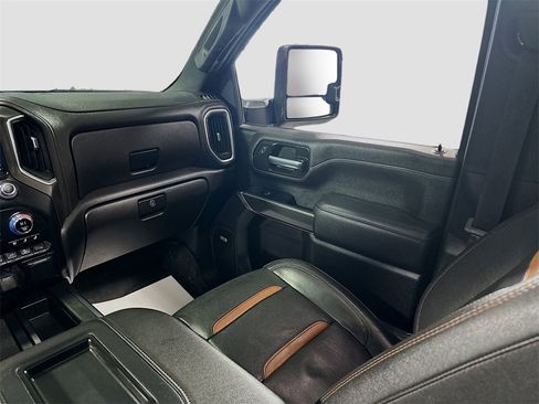 Used 2022 GMC Sierra 2500 AT4 w/ AT4 Preferred Package image 25