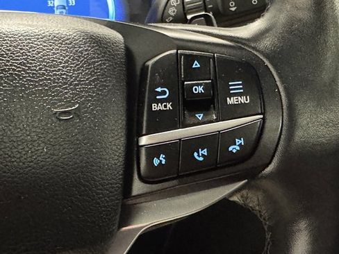 Used 2020 Ford Explorer Platinum w/ Premium Technology Package image 25