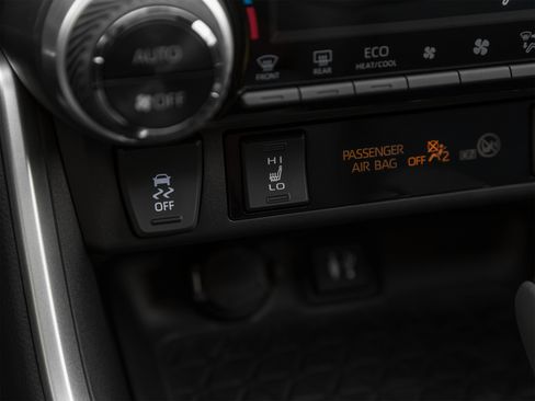 Used 2020 Toyota RAV4 XSE AWD/4WD image 50