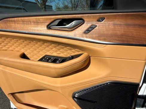 New 2026 Jeep Grand Cherokee Summit w/ Obsidian Package image 31