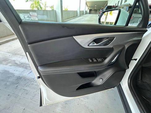 Used 2021 Chevrolet Blazer LT image 37