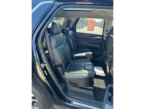 Used 2023 Hyundai Palisade Limited w/ Cargo Package image 27