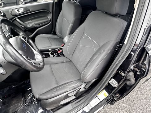 Used 2014 Ford Fiesta SE image 21