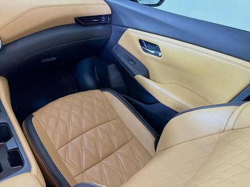 Used 2022 Nissan Sentra SV w/ SV Premium Package image 26