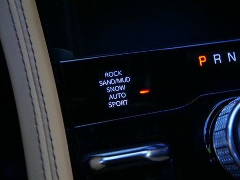 Used 2022 Jeep Grand Cherokee Summit image 19