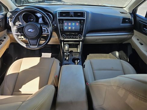Used 2018 Subaru Outback 3.6R Limited image 25