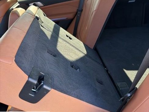 Used 2019 BMW X5 xDrive50i w/ M Sport Package image 41