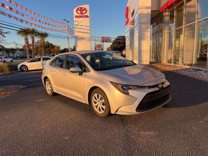 Used 2025 Toyota Corolla LE