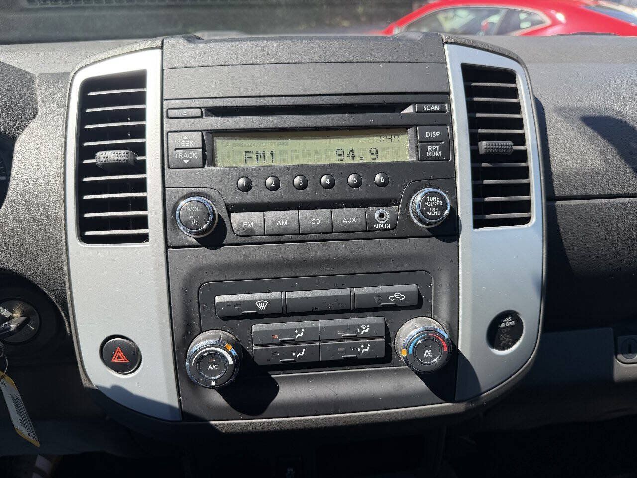 Used 2015 Nissan Frontier S RWD image 20
