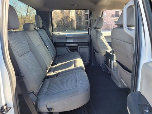 Used 2022 Ford F250 XLT w/ XLT Premium Package image 13