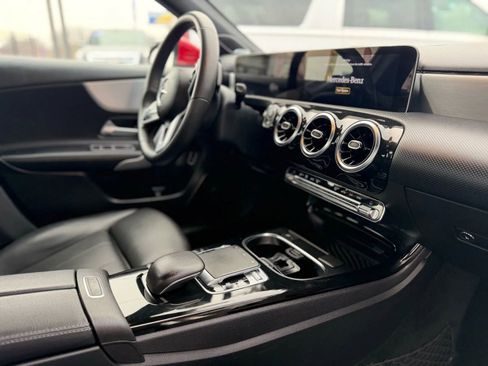 Used 2019 Mercedes-Benz A 220 4MATIC w/ Premium Package image 43