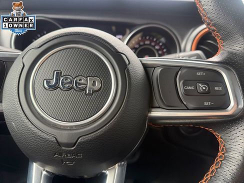 Used 2022 Jeep Gladiator Mojave w/ LED Lighting Group AWD/4WD image 26