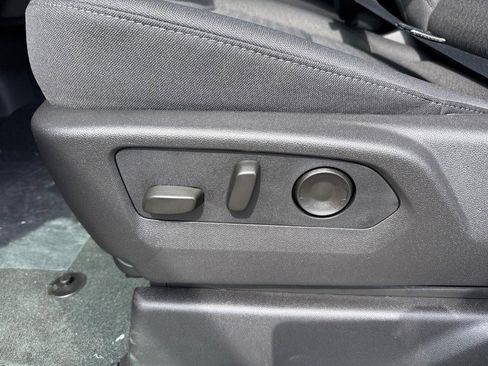 New 2026 Chevrolet Silverado 1500 Custom Trail Boss w/ Turbomax Blackout Package image 9