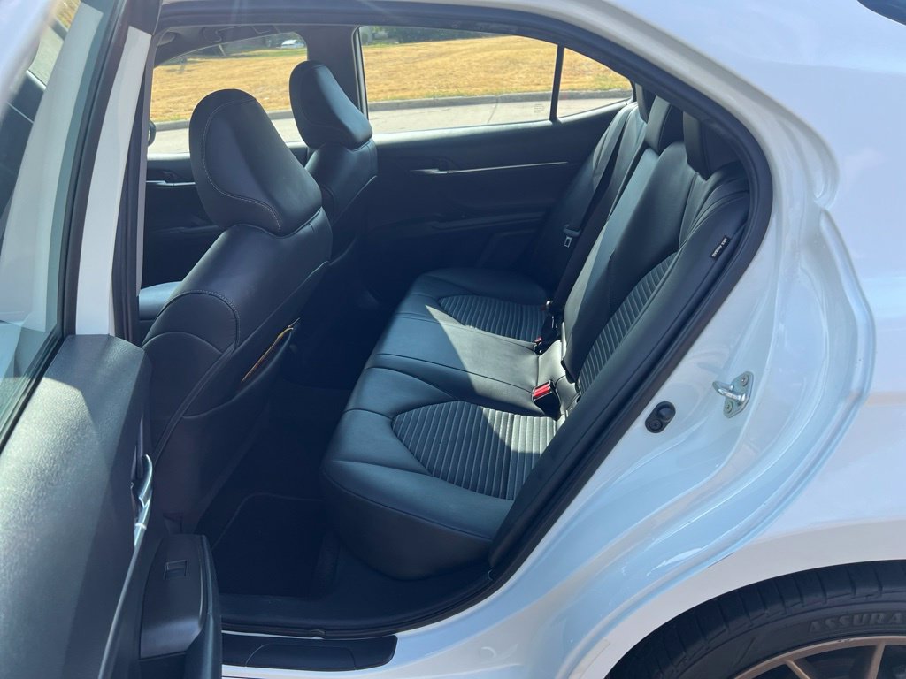 Used 2023 Toyota Camry SE w/ Convenience Package FWD image 7