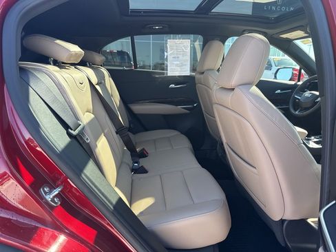 Used 2025 Cadillac XT4 Premium Luxury w/ Technology Package image 29