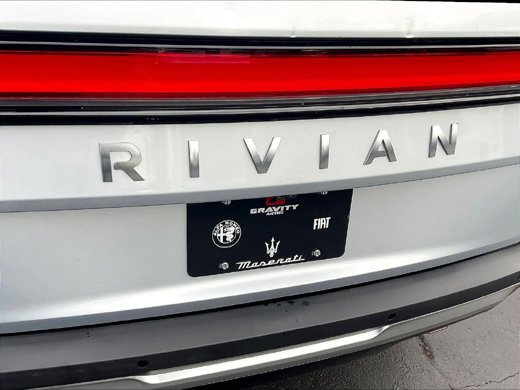 Used 2024 Rivian R1S Adventure Quad AWD/4WD image 23