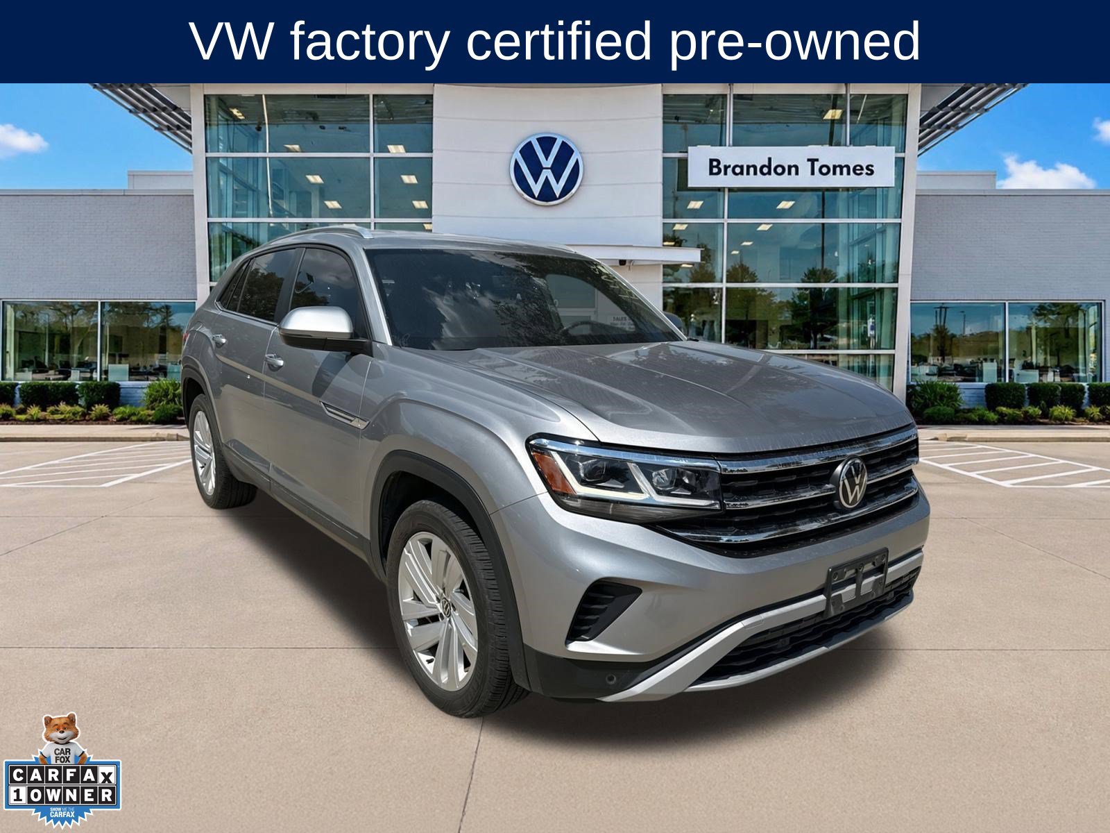 Used 2023 Volkswagen Atlas Cross Sport SE FWD image 2