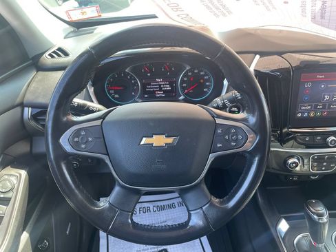 Used 2020 Chevrolet Traverse LT w/ LT Premium Package AWD/4WD image 24